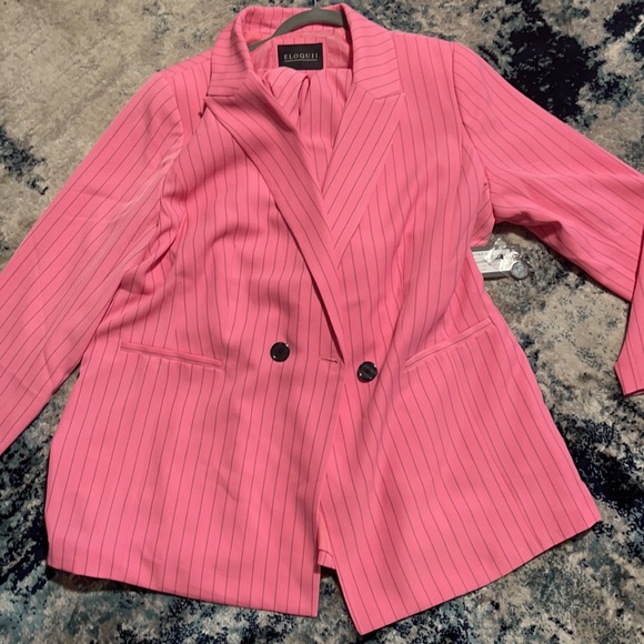 Two piece pant and blazer set - Picture 6 of 6